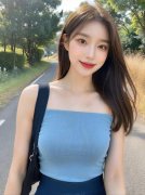 <b>同桌的手指正在里面动弹的写功课呢</b>